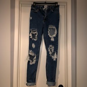 BDG Mom High Rise Urban Outfitters Jeans. Size 24